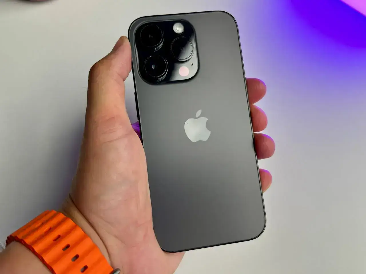 Б/У Apple iPhone 14 Pro 128GB Space Black eSim (MPXT3) - Состояние: идеальный | Аккумулятор: 88% | Комплект: iPhone | Гарантія: 3 мес.
