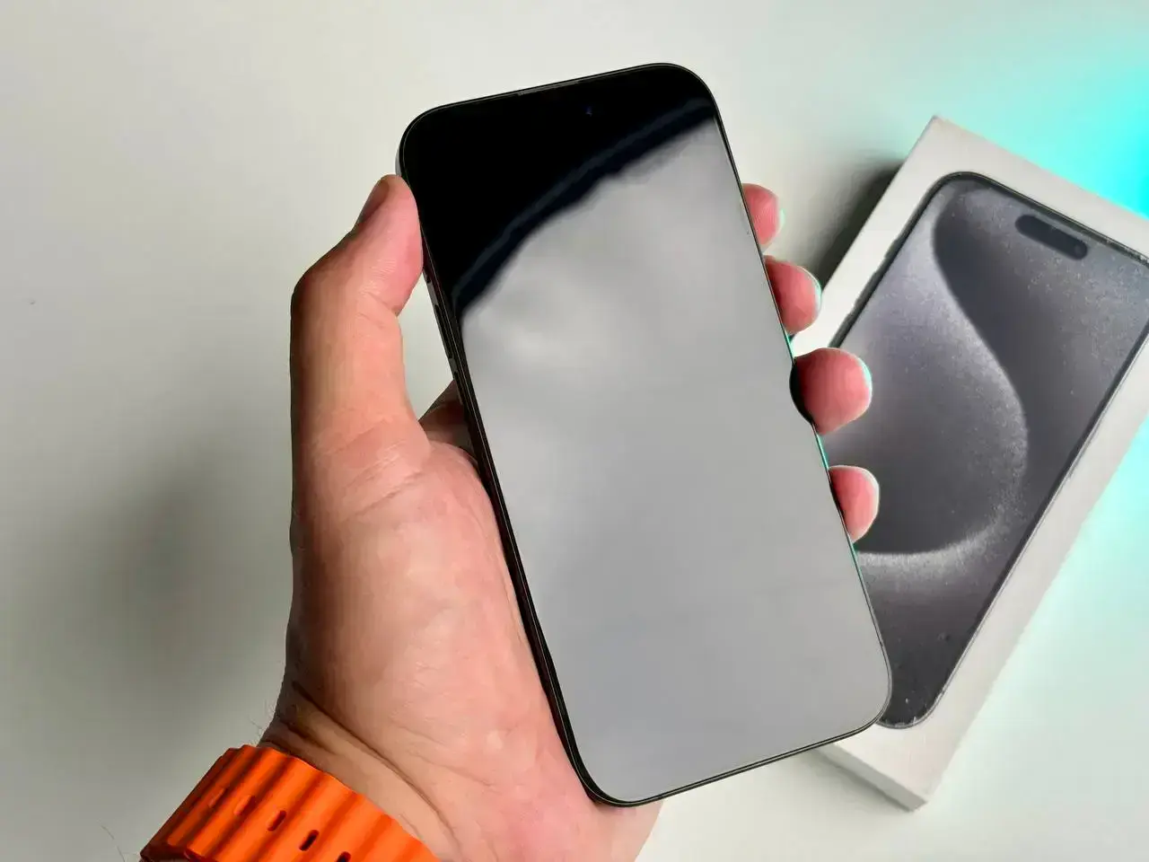 ВЖИВАНИЙ Apple iPhone 15 Pro 512GB Black Titanium (MTV73) - Стан: гарний | Акумулятор: 89% | Комплект: повний | Гарантія: 1 міс.