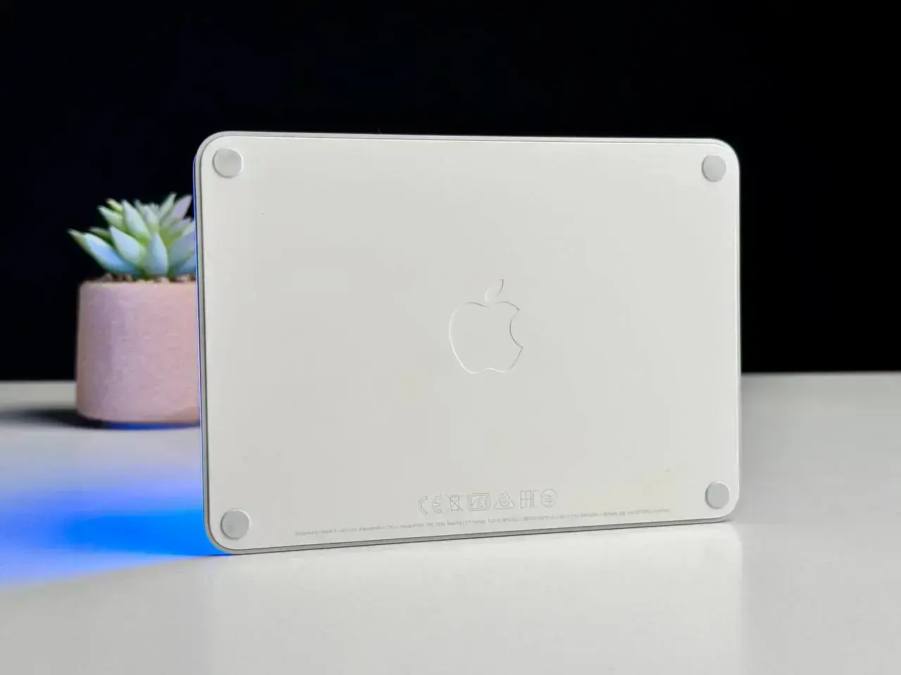 ВЖИВАНИЙ Apple Magic Trackpad 2021 - White Multi-Touch Surface (MK2D3) - Стан: ідеальний | Комплект: повний | Гарантія: 1 міс.