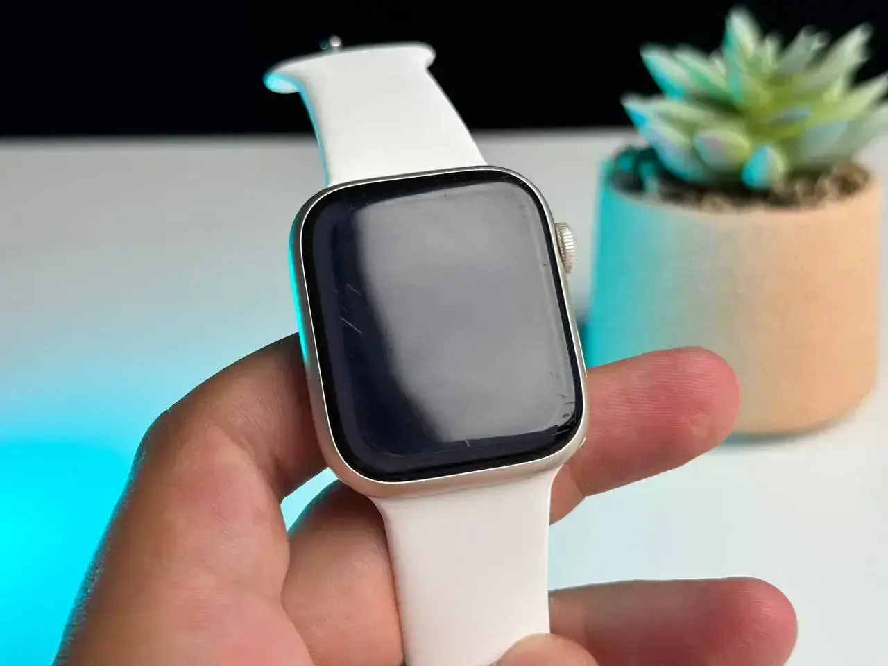 Б/У Apple Watch Series 7 GPS 45mm Starlight Aluminum Case with Starlight Sport Band (MKN63) - Состояние: удовлетворительный | Аккумулятор: 82% | Комплект: без комплекта | Гарантія: 1 мес.