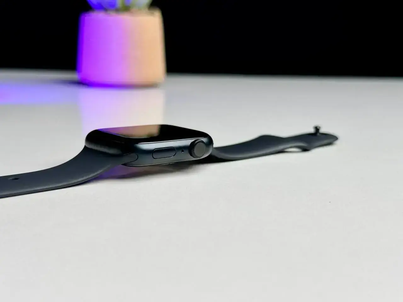 Apple Watch Series 9 GPS 45mm Midnight Aluminum Case with Midnight Sport Band - M/L (MR9A3) Нові, без коробки