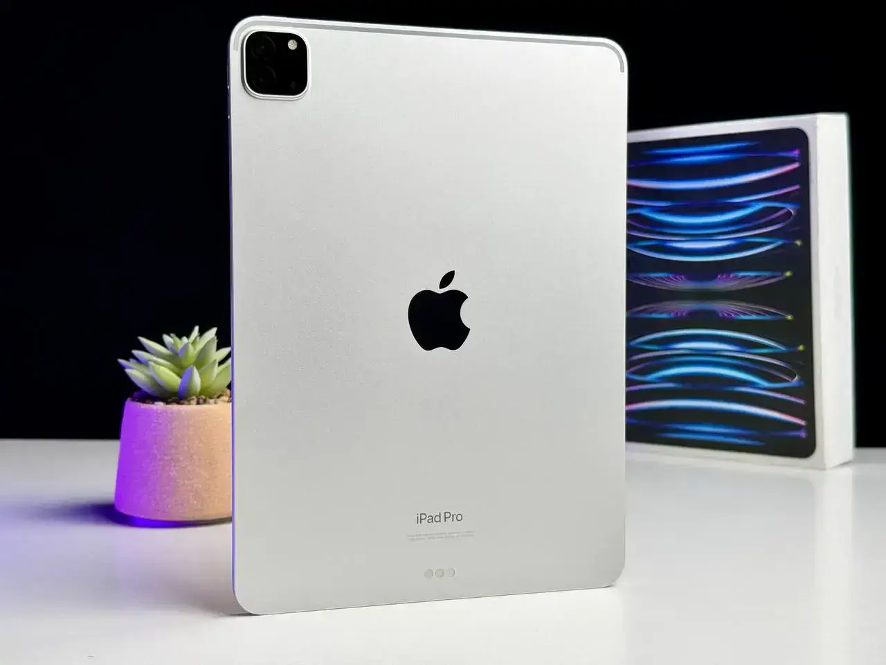 Б/У iPad Pro 11" 2022 Wi-Fi 256GB Silver (MNXG3) - Состояние: новый | Комплект: полный | Гарантія: 1 мес.