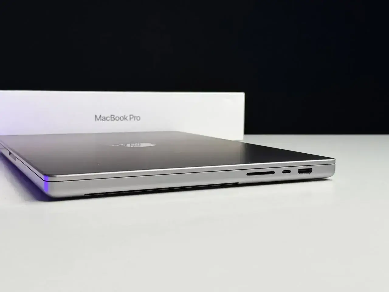 ВЖИВАНИЙ MacBook Pro 16" Space Gray (Z14V0016E) 2021 - Russian Keyboard - Стан: ідеальний | Акумулятор: 87% | Комплект: повний | Гарантія: 1 міс.