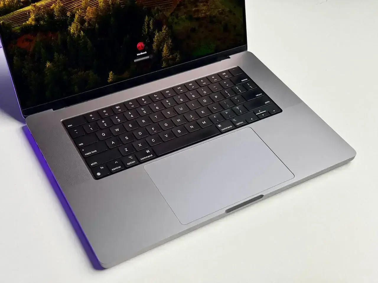 ВЖИВАНИЙ MacBook Pro 16" Space Gray (Z14V0016E) 2021 - Russian Keyboard - Стан: ідеальний | Акумулятор: 87% | Комплект: повний | Гарантія: 1 міс.