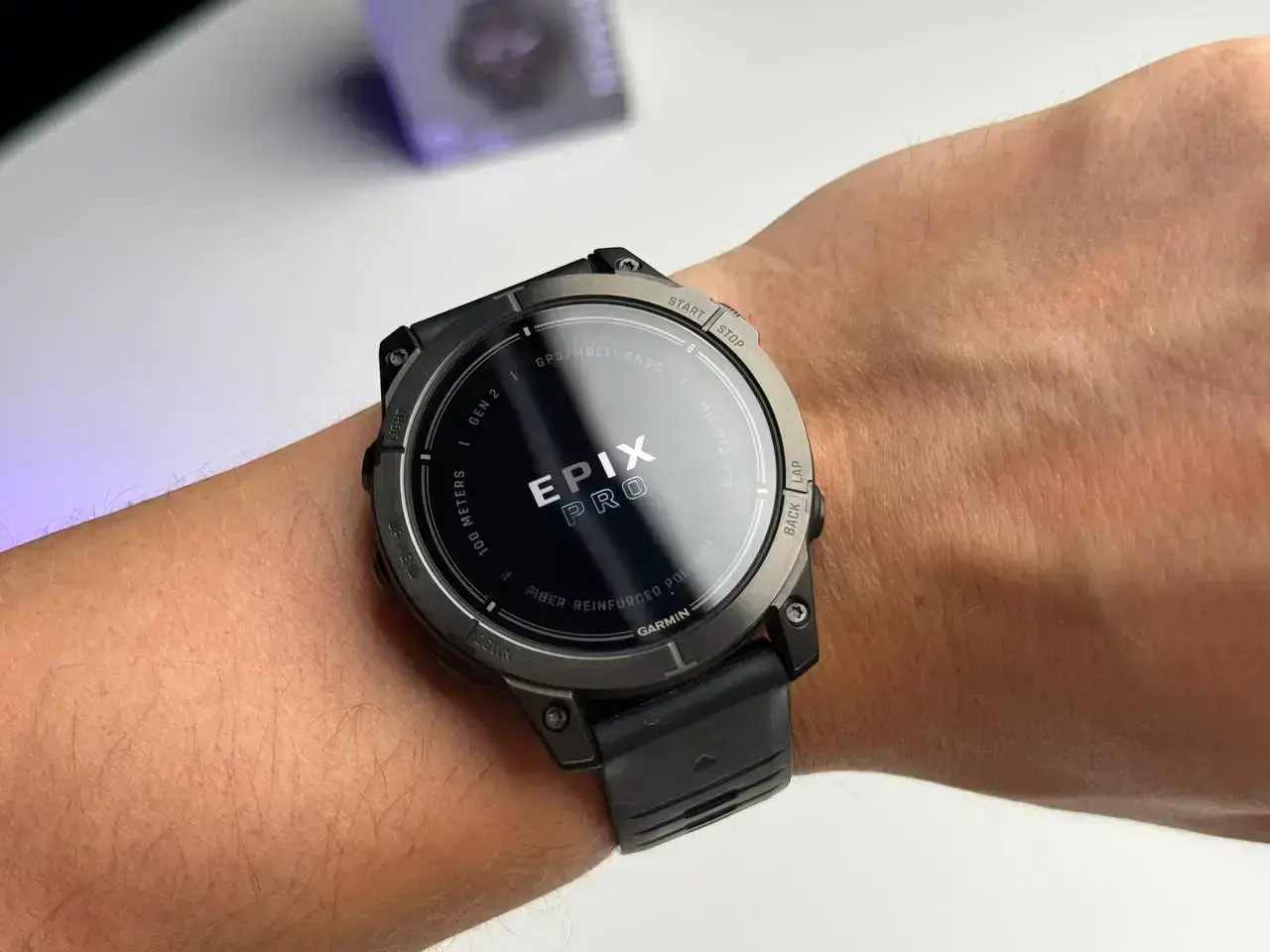 Вітринний Смарт-годинник Garmin Epix Pro (Gen 2) Sapphire Edition | 47 mm Carbon Gray DLC Titanium with Black Band (010-02803-11) - Стан: ідеальний | Комплект: повний