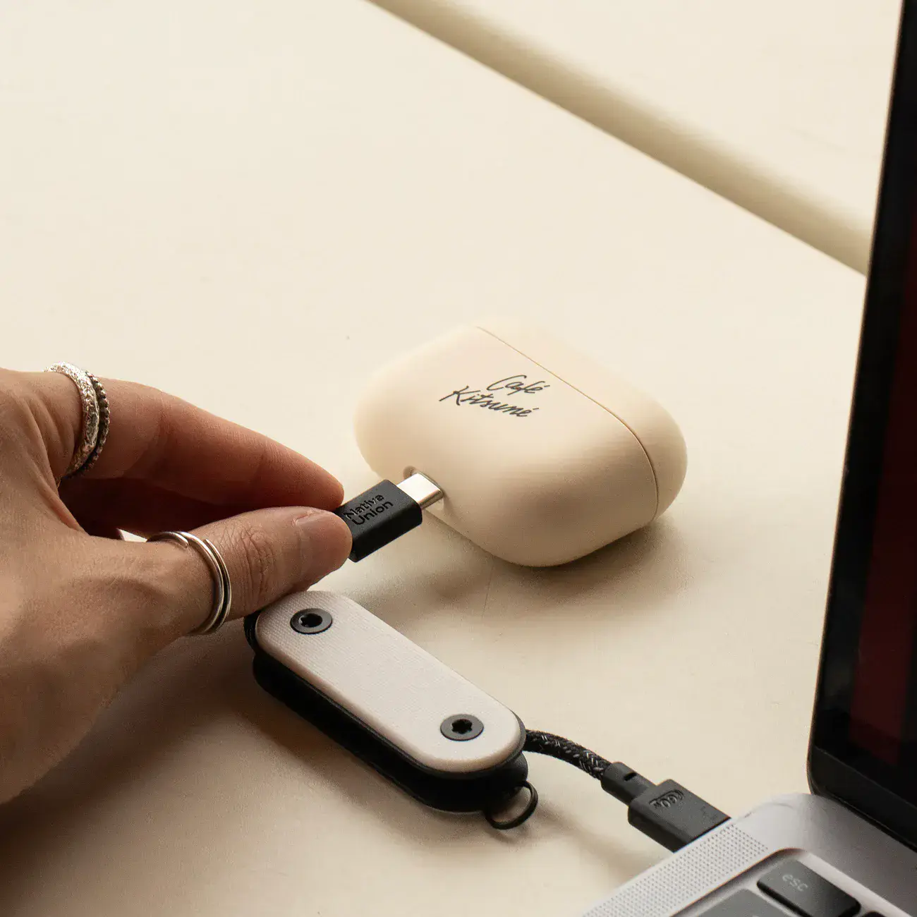 Кишеньковий кабель Native Union Pocket Cable USB-C to USB-C [60W] - Lemon (POCK-C-LMO-NP)