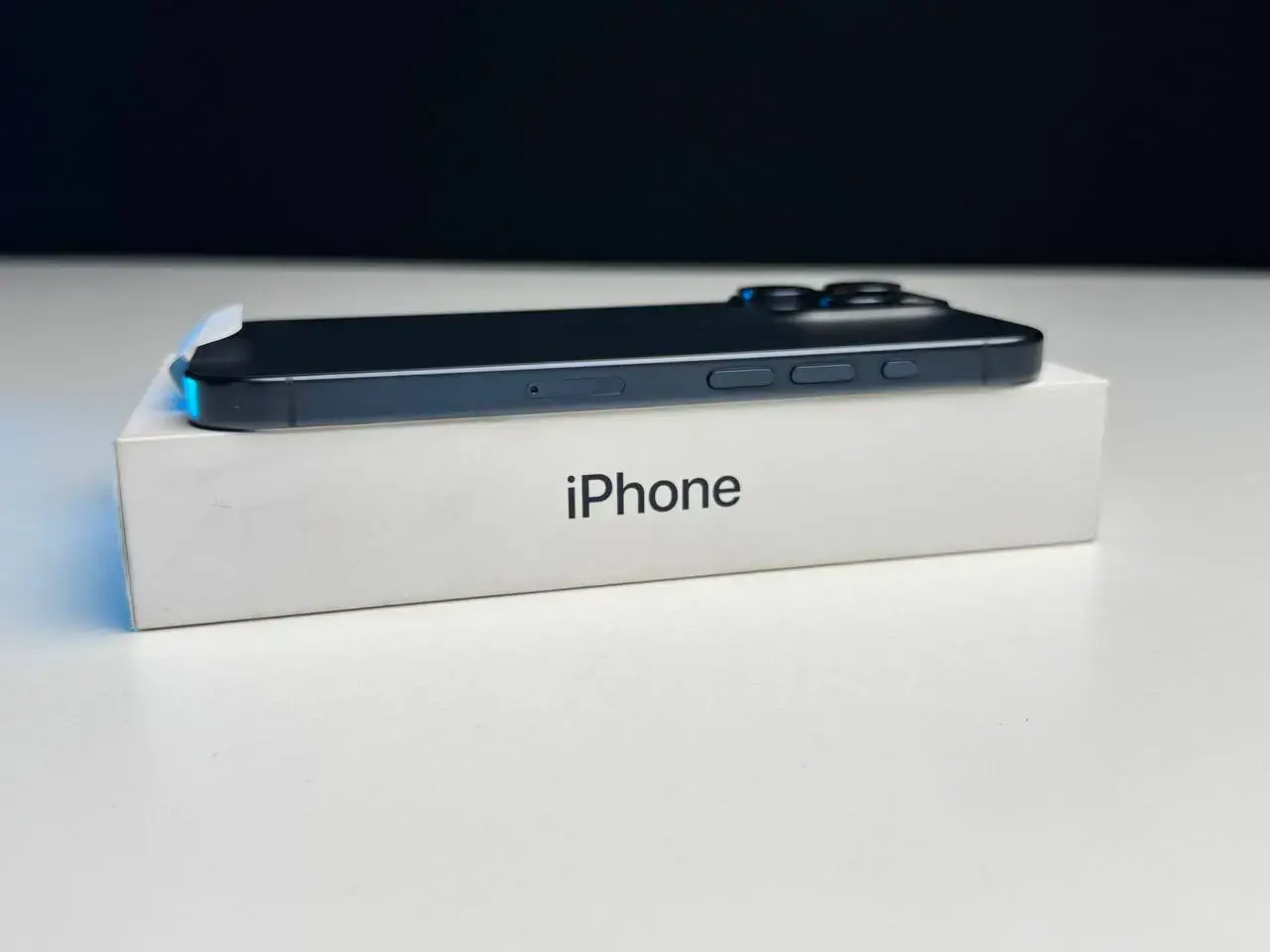 Уцінка, демо версія Apple iPhone 15 Pro 128GB Blue Titanium (MTV03)