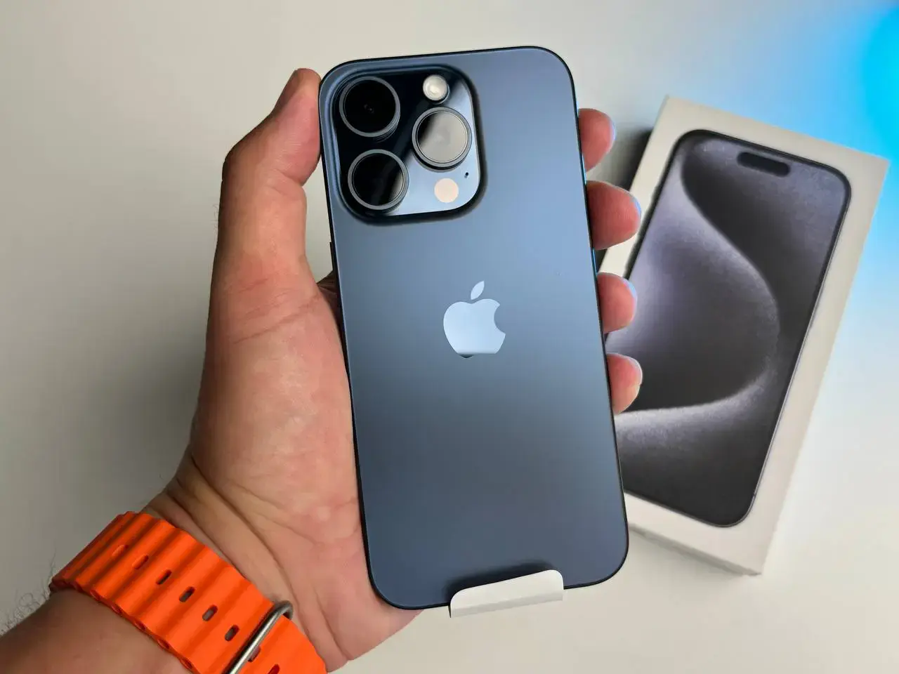 Уцінка, демо версія Apple iPhone 15 Pro 128GB Blue Titanium (MTV03)