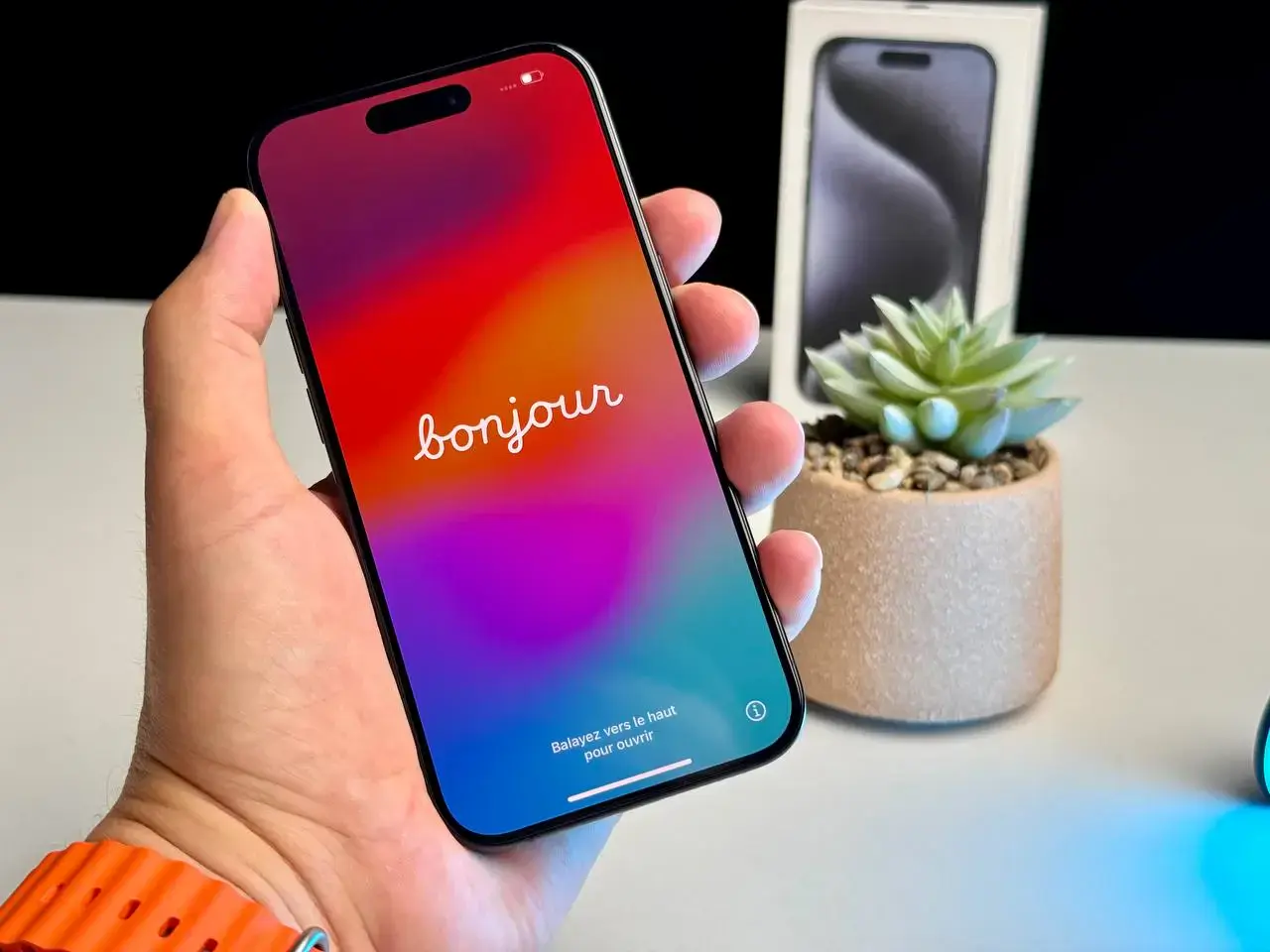 Уцінка, демо версія Apple iPhone 15 Pro 128GB Blue Titanium (MTV03)