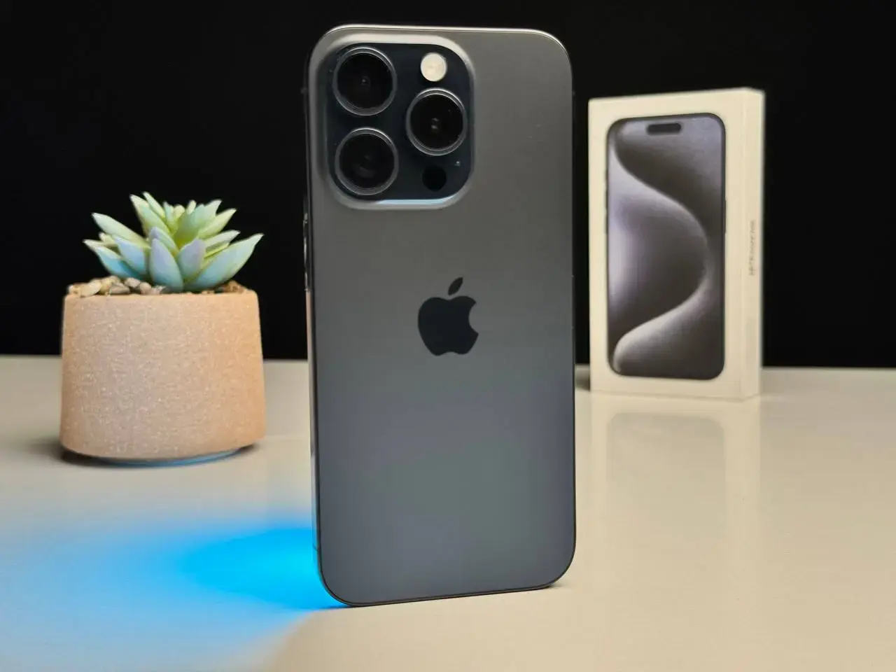 Уцінка, демо версія Apple iPhone 15 Pro 128GB Blue Titanium (MTV03)