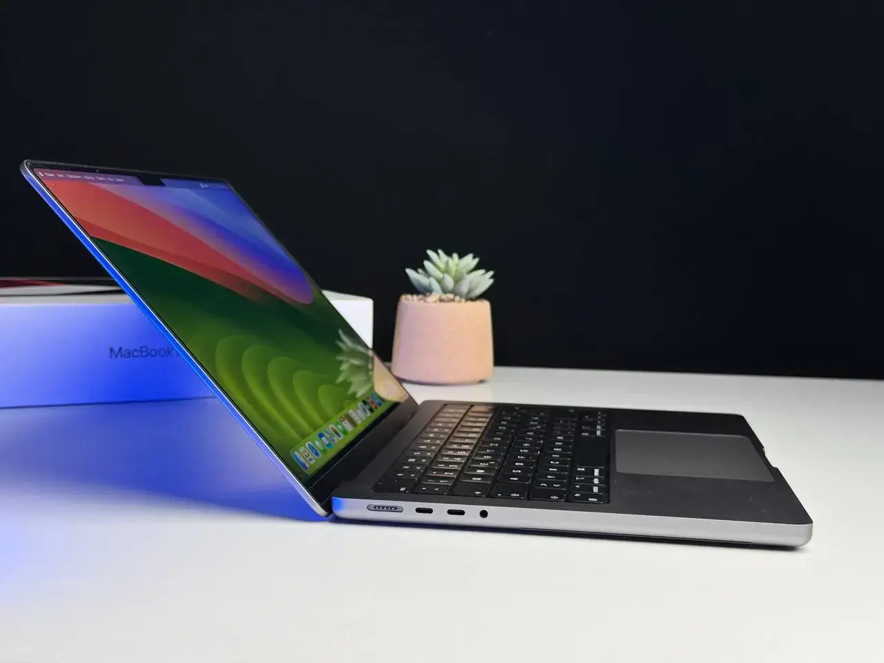 Б/У MacBook Pro 14" Space Gray (Z15G001X8) 2021 - Состояние: хороший | Комплект: полный | Гарантія: 3 мес.