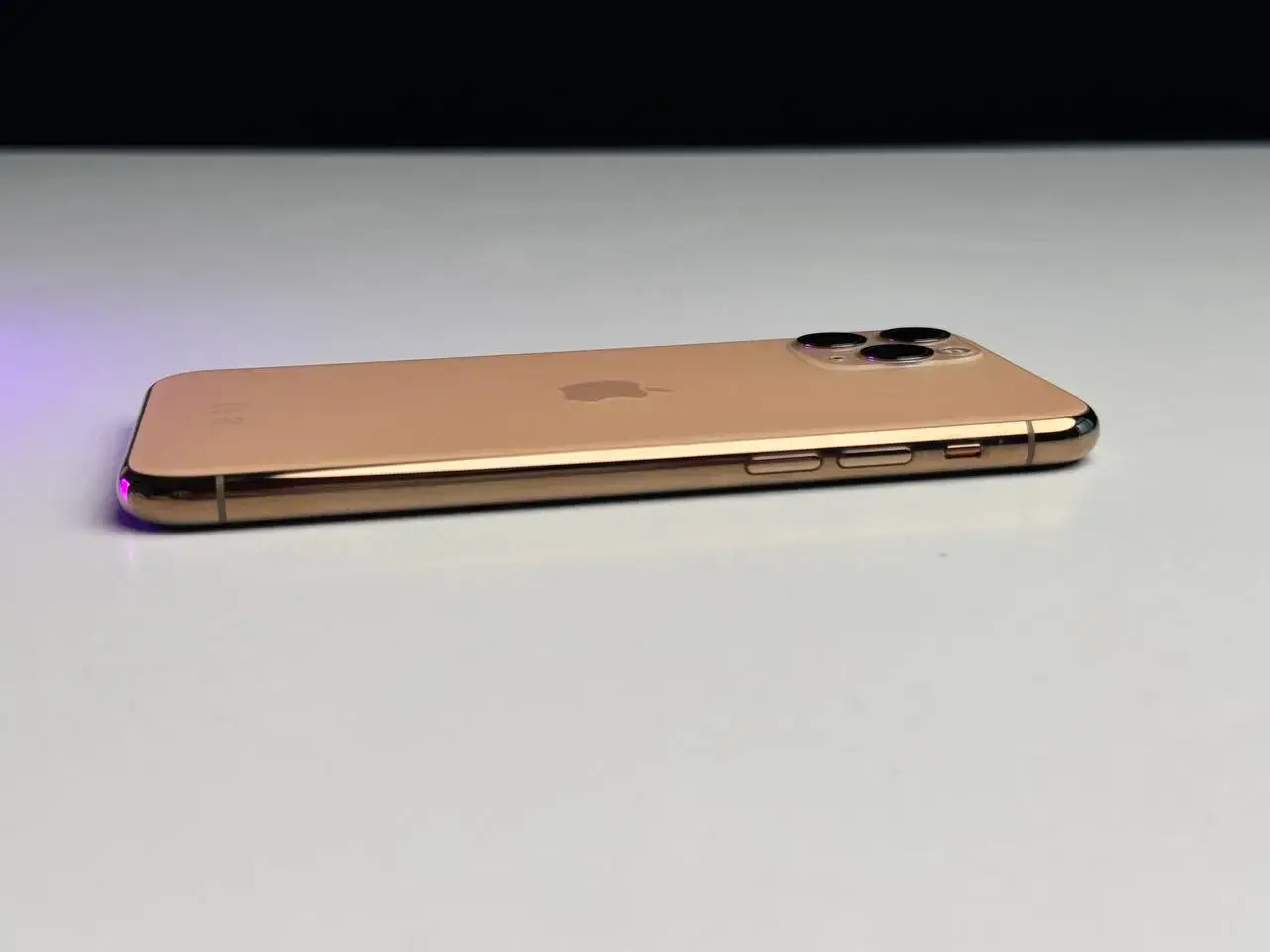 ВЖИВАНИЙ Apple iPhone 11 Pro 256GB Gold (MWCP2) - Стан: гарний | Акумулятор: 100% | Комплект: кабедь | Гарантія: 1 міс.