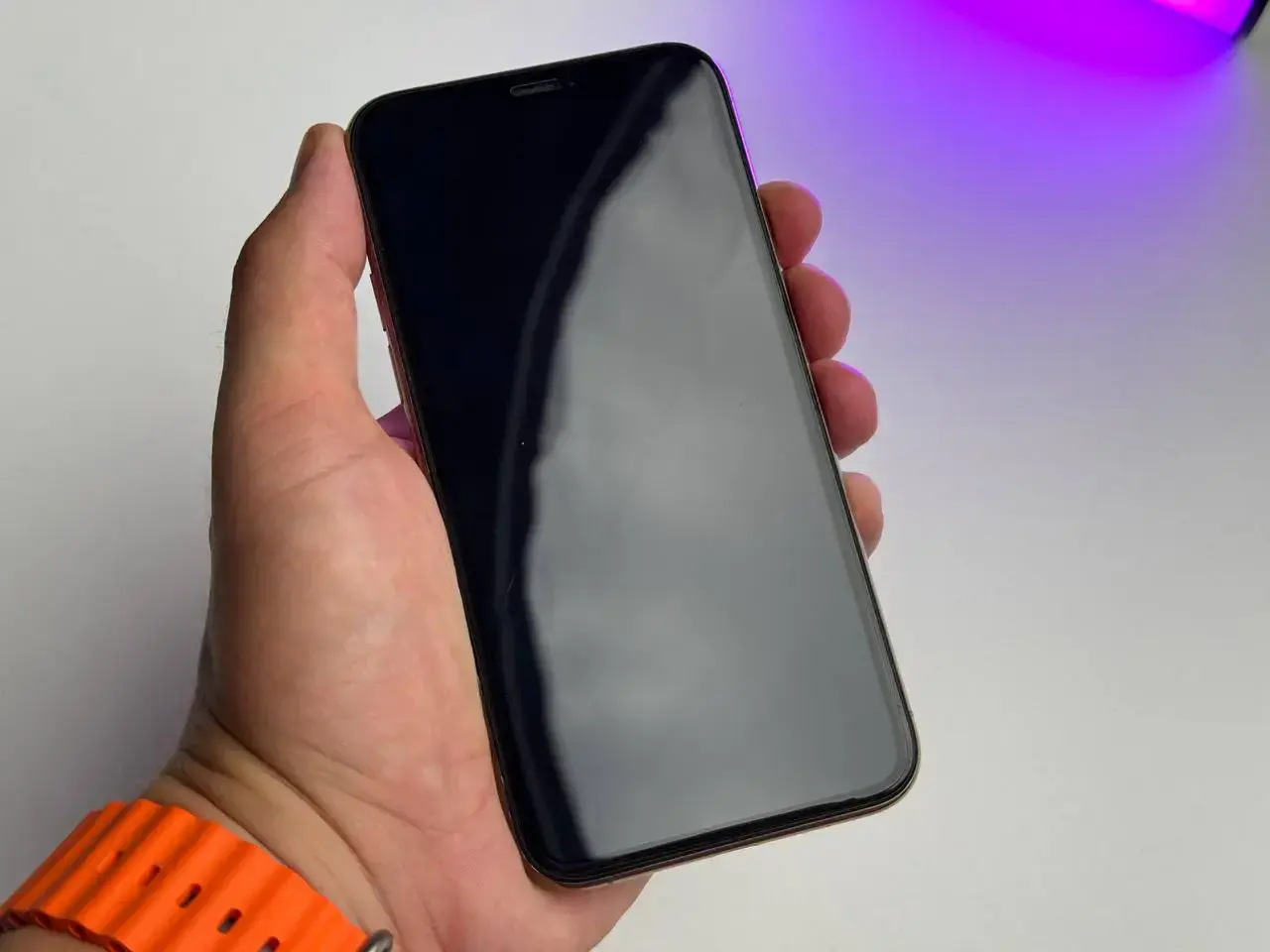 ВЖИВАНИЙ Apple iPhone 11 Pro 256GB Gold (MWCP2) - Стан: гарний | Акумулятор: 100% | Комплект: кабедь | Гарантія: 1 міс.