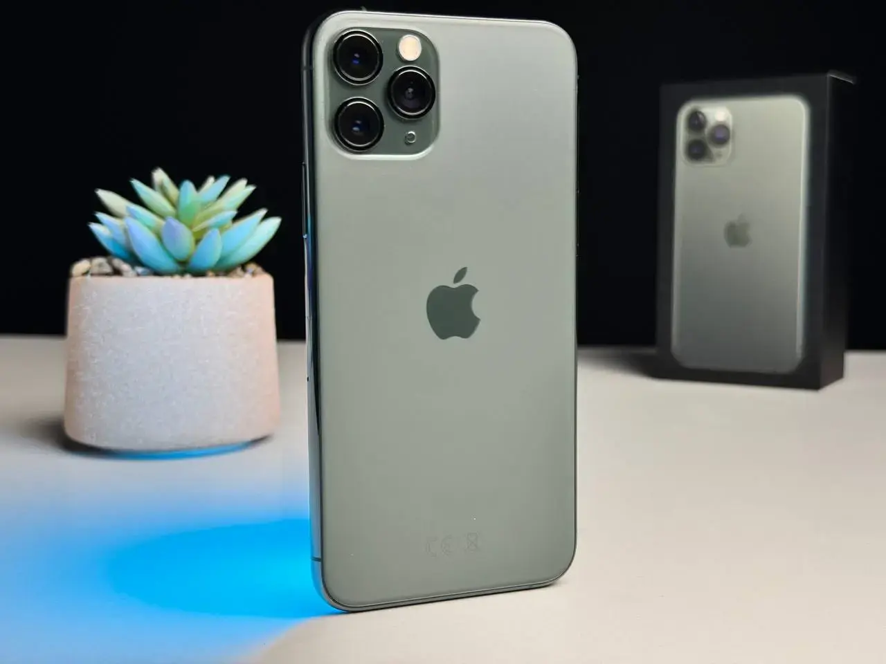 Б/У Apple iPhone 11 Pro 256GB Midnight Green (MWCQ2) - Состояние: хороший | Аккумулятор: 95% | Комплект: коробка | Гарантія: 1 мес.