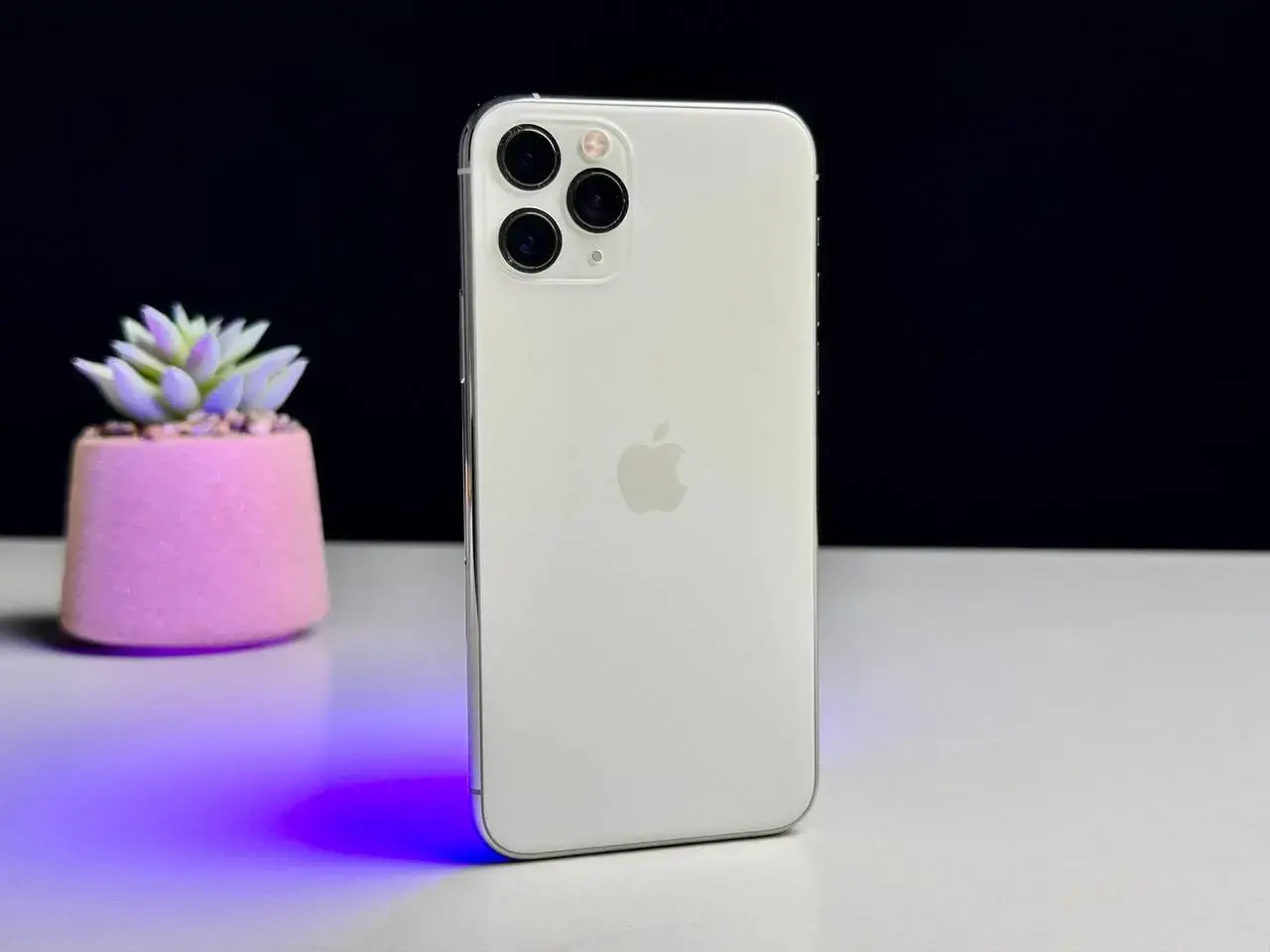 Б/У Apple iPhone 11 Pro 64GB Silver (MWC32) - Состояние: удовлетворительный | Аккумулятор: 100% | Комплект: кабель | Гарантія: 1 мес.