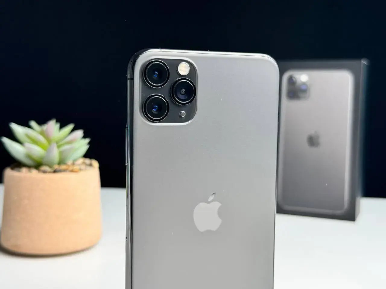 Б/У Apple iPhone 11 Pro Max 256GB Space Gray (MWH42) - Состояние: идеальный | Аккумулятор: 100% | Комплект: полный | Гарантія: 1 мес.