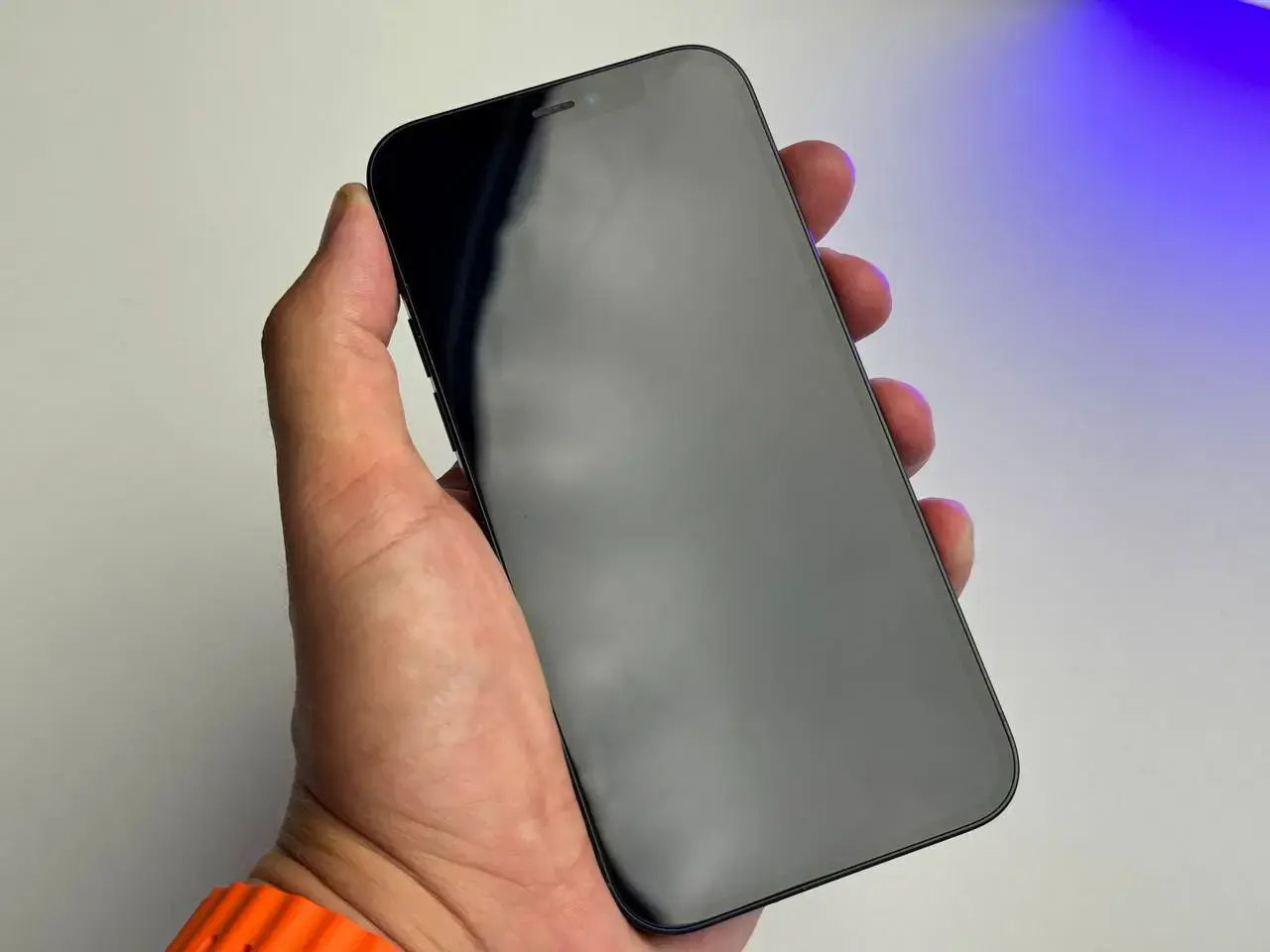 Б/У Apple iPhone 12 128GB Black (MGHC3, MGJA3) - Состояние: хороший | Аккумулятор: 100% | Комплект: без комплекта