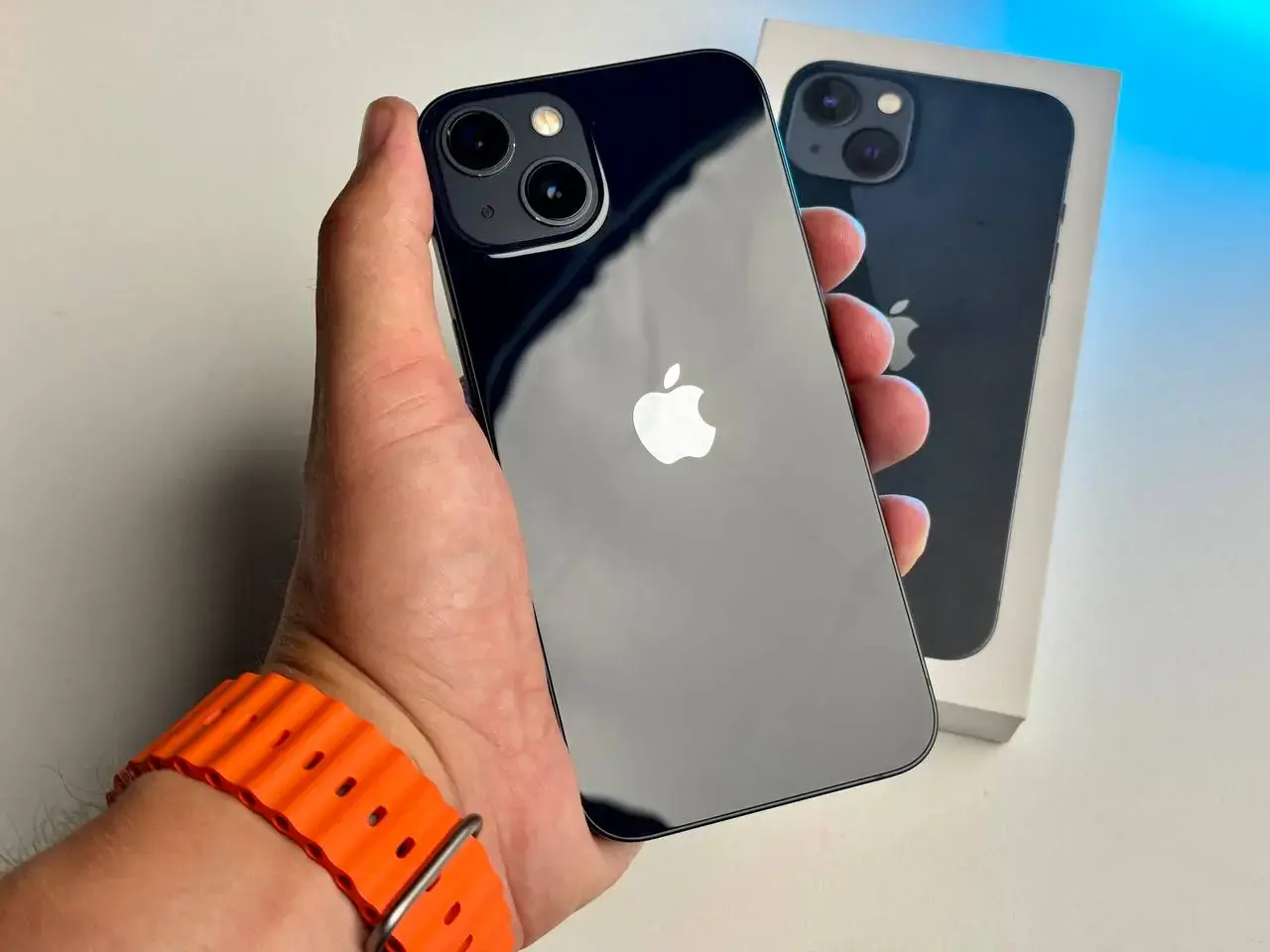 ВЖИВАНИЙ Apple iPhone 13 128GB Midnight (MLML3, MLPF3) - Стан: гарний | Акумулятор: 100% | Комплект: повний | Гарантія: 1 міс.