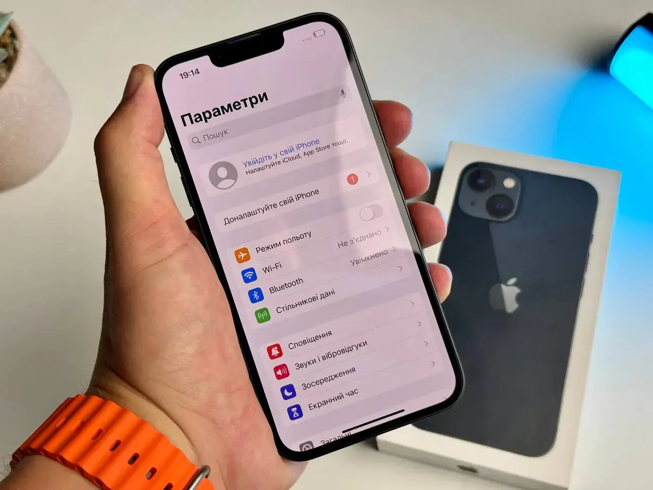ВЖИВАНИЙ Apple iPhone 13 128GB Midnight (MLML3, MLPF3) - Стан: гарний | Акумулятор: 100% | Комплект: повний | Гарантія: 1 міс.