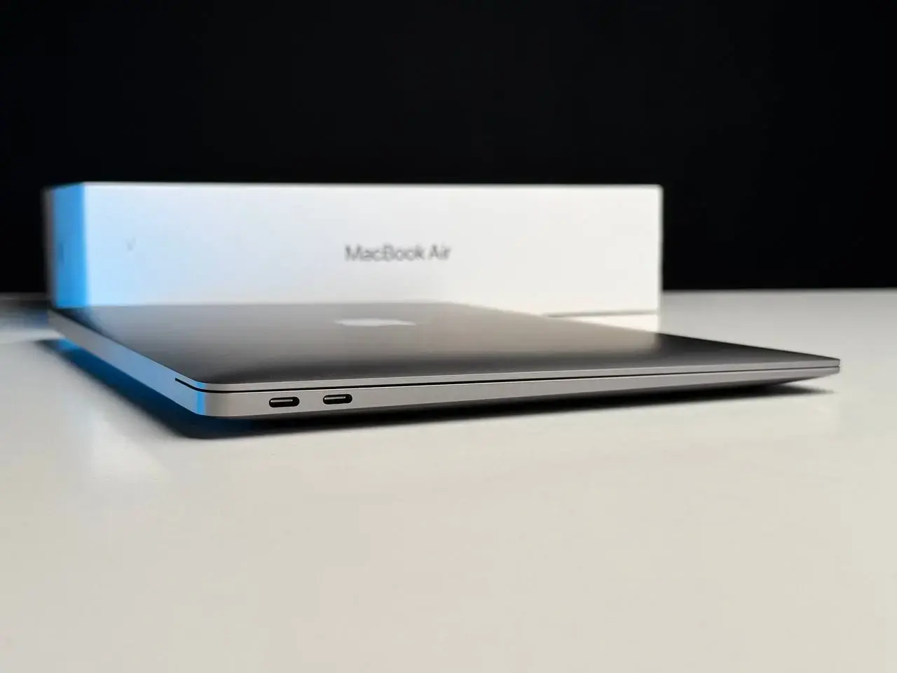 Вживаний MacBook Air 13" Space Gray 2020 (MGN63) - Стан: гарний | Акумулятор: 94% | Комплект: повний