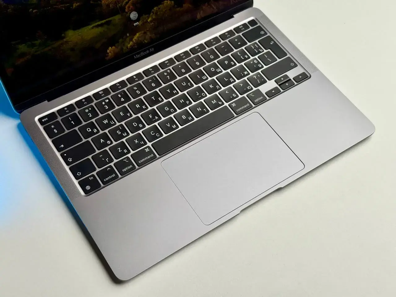 Вживаний MacBook Air 13" Space Gray 2020 (MGN63) - Стан: гарний | Акумулятор: 94% | Комплект: повний
