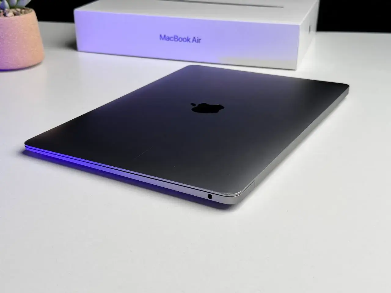 Б/У MacBook Air 13" Space Gray 2020 (MGN63) - US English - Состояние: удовлетворительный | Аккумулятор: 99% | Комплект: полный | Гарантія: 1 мес.