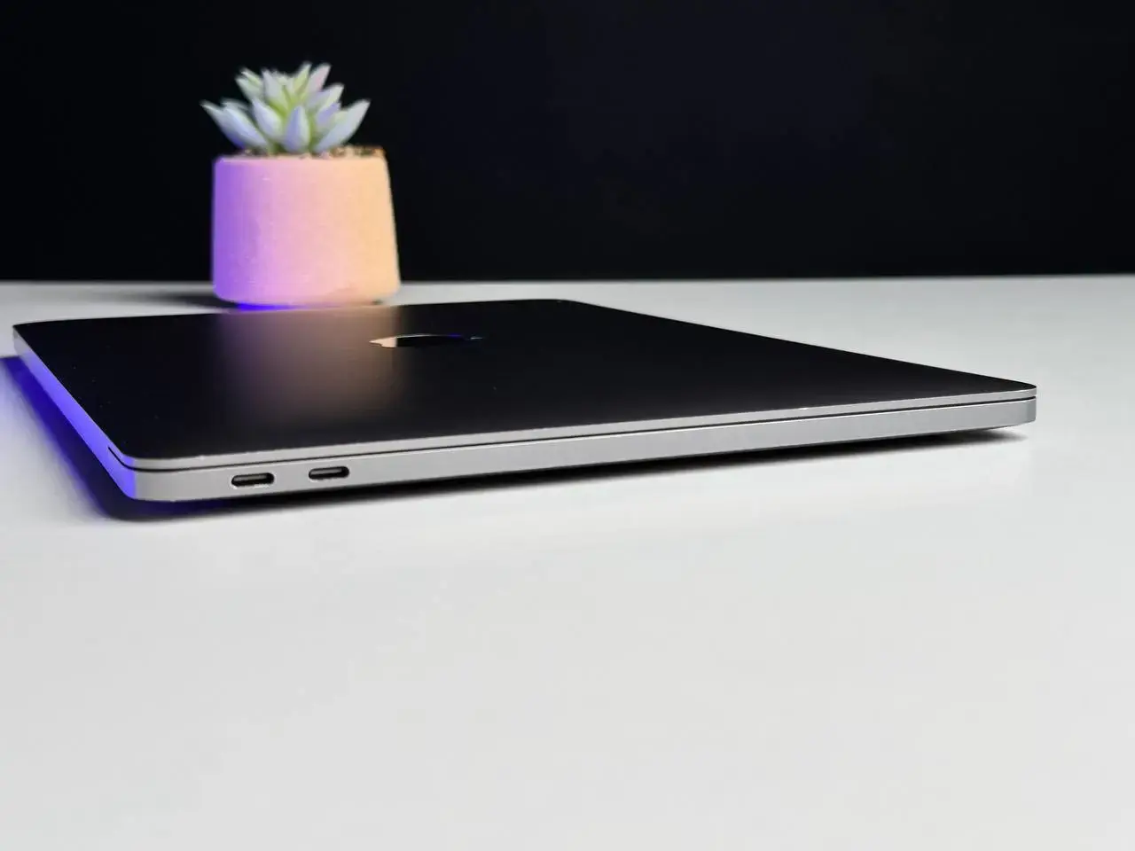Б/У MacBook Pro 13" Space Gray (MPXQ2) 2017 - Состояние: хороший | Аккумулятор: 100% | Комплект: полный | Гарантія: 1 мес.