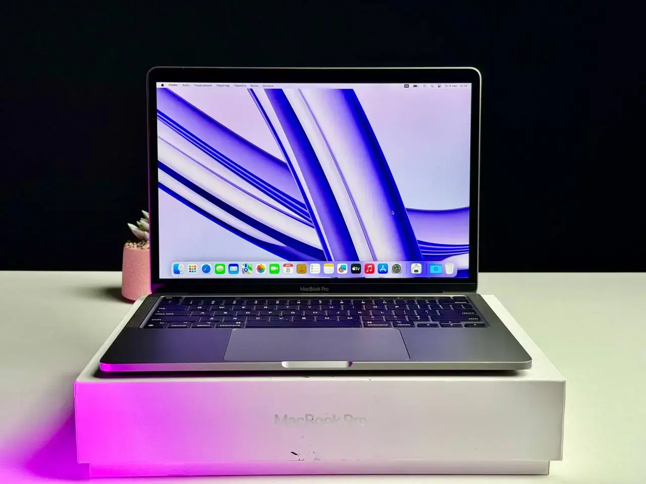 Б/У MacBook Pro 13" Space Gray (MYD82) 2020 - Состояние: удовлетворительный | Аккумулятор: 100% | Комплект: полный | Гарантія: 1 мес.