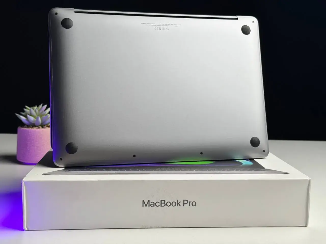 ВЖИВАНИЙ MacBook Pro 13" Space Gray (Z11B000E3) 2020 - Стан: гарний | Акумулятор: 83% | Комплект: повний | Гарантія: 1 міс.