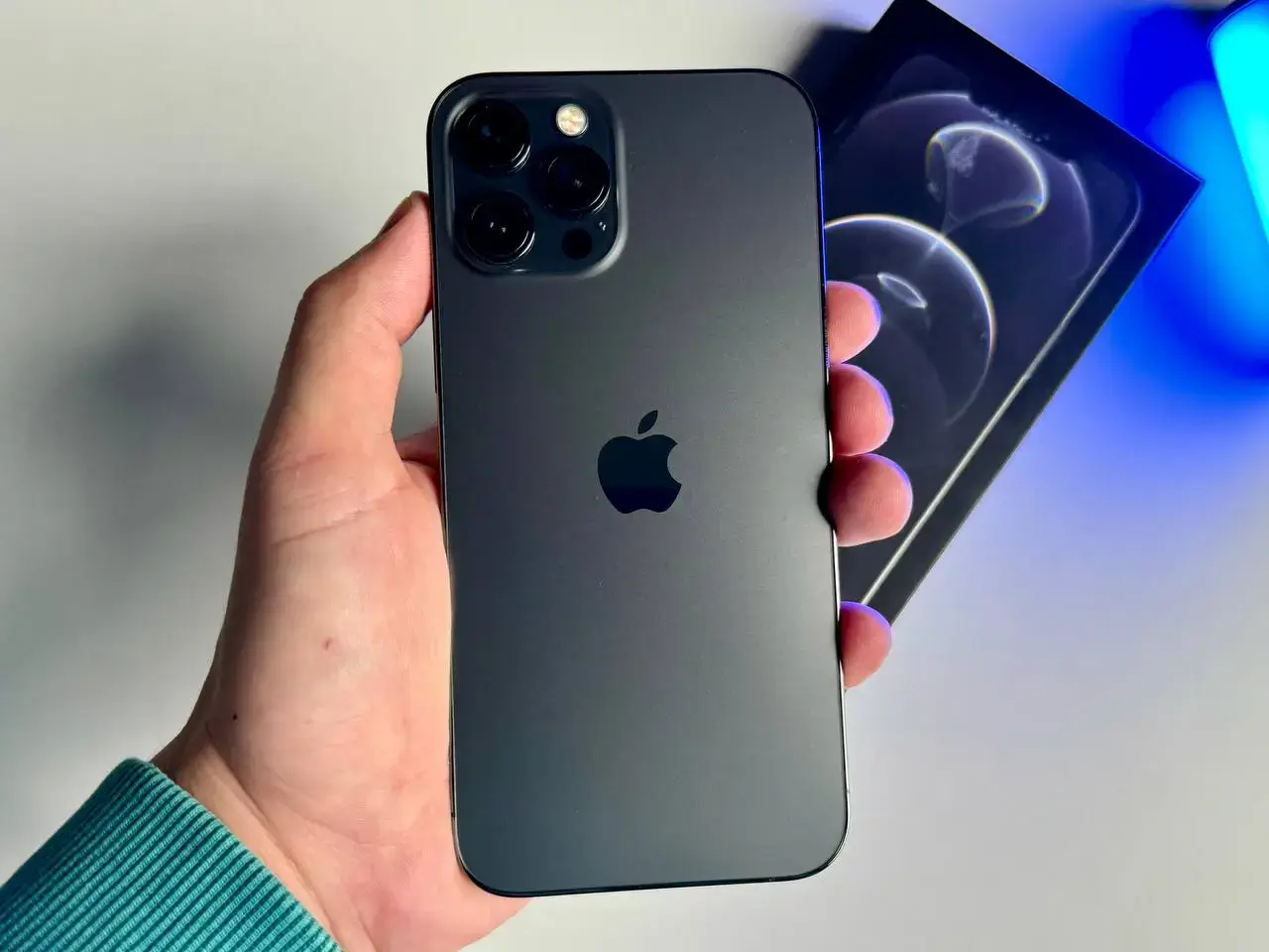 Б/У Apple iPhone 12 Pro Max 256GB Graphite (MGCK3, MGDC3) - Состояние: хорошее | Аккумулятор: 100% | Комплект: полный