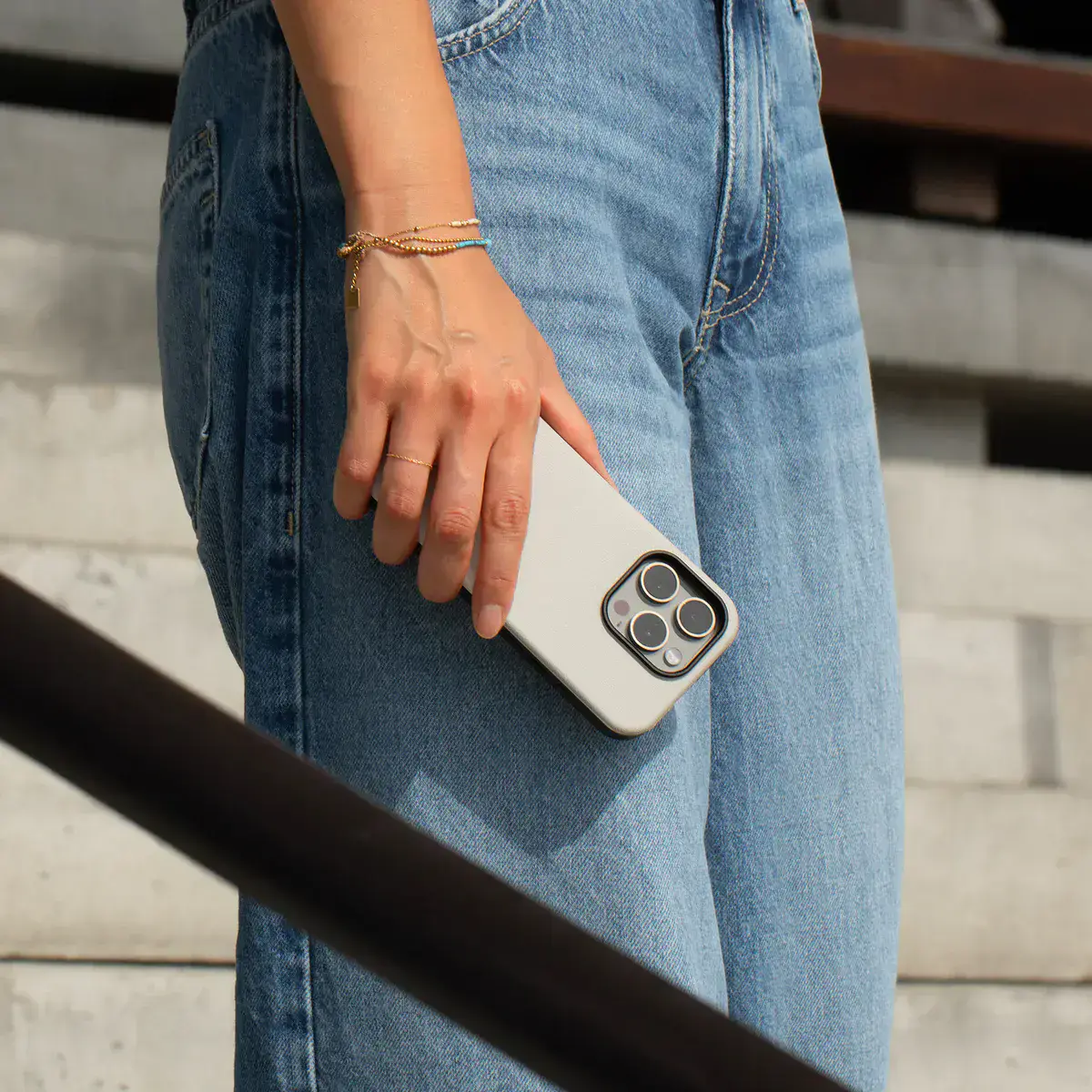 Чохол Native Union Active Case для iPhone 16 Pro - Sandstone (ACTCSE‑SAN-NP24P)