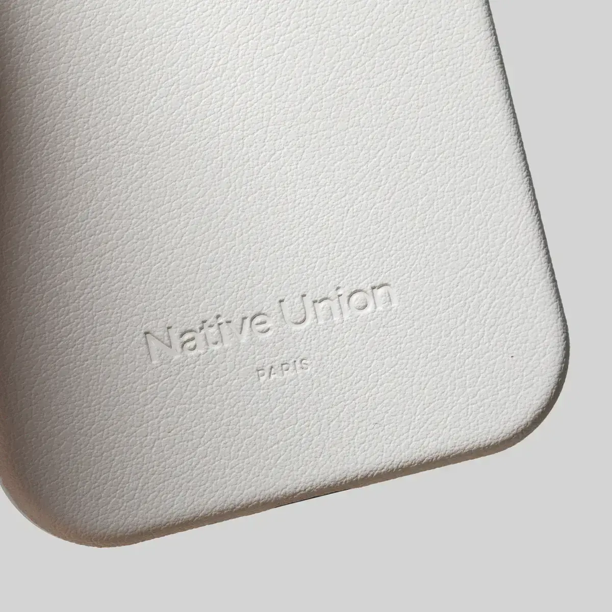 Чехол Native Union Active Case для iPhone 16 - Sandstone (ACTCSE‑SAN-NP24)