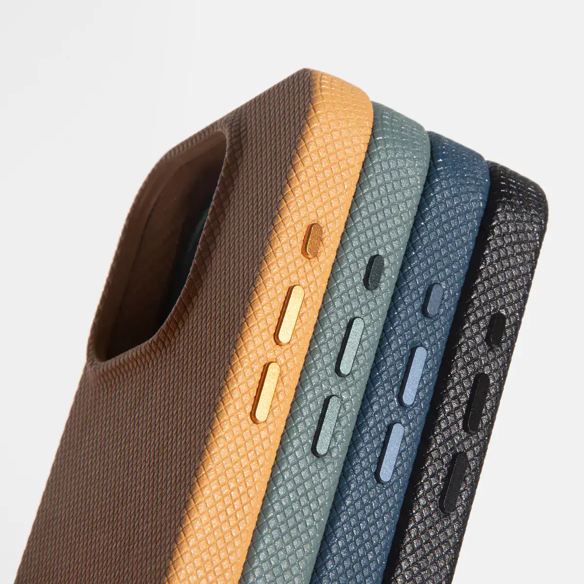 Чохол Native Union (RE) Classic Case для iPhone 16 Pro - Black (RECLA‑BLK-NP24P)