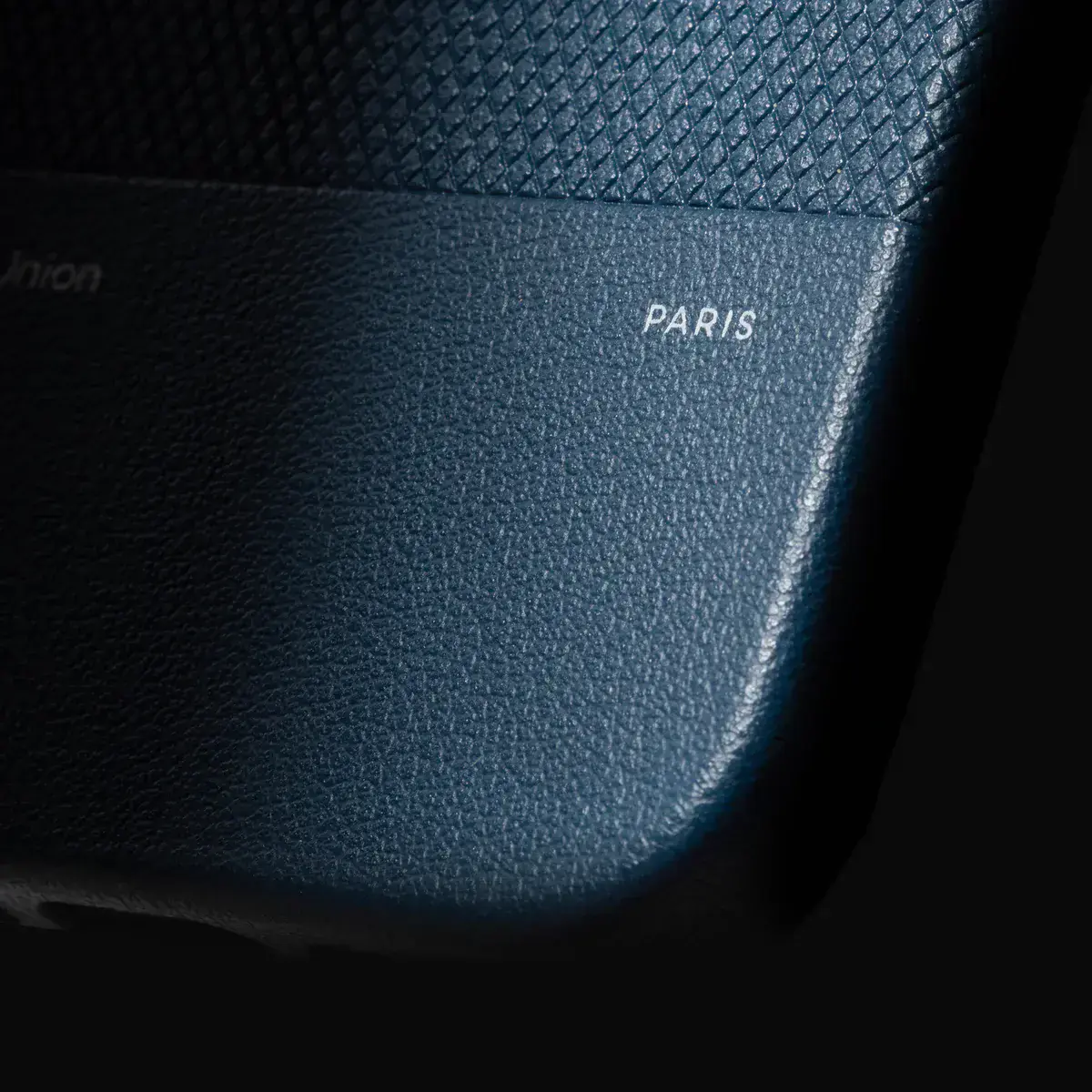 Чехол Native Union (RE) Classic Case для iPhone 16 Pro Max - Navy (RECLA‑NAV-NP24PM)
