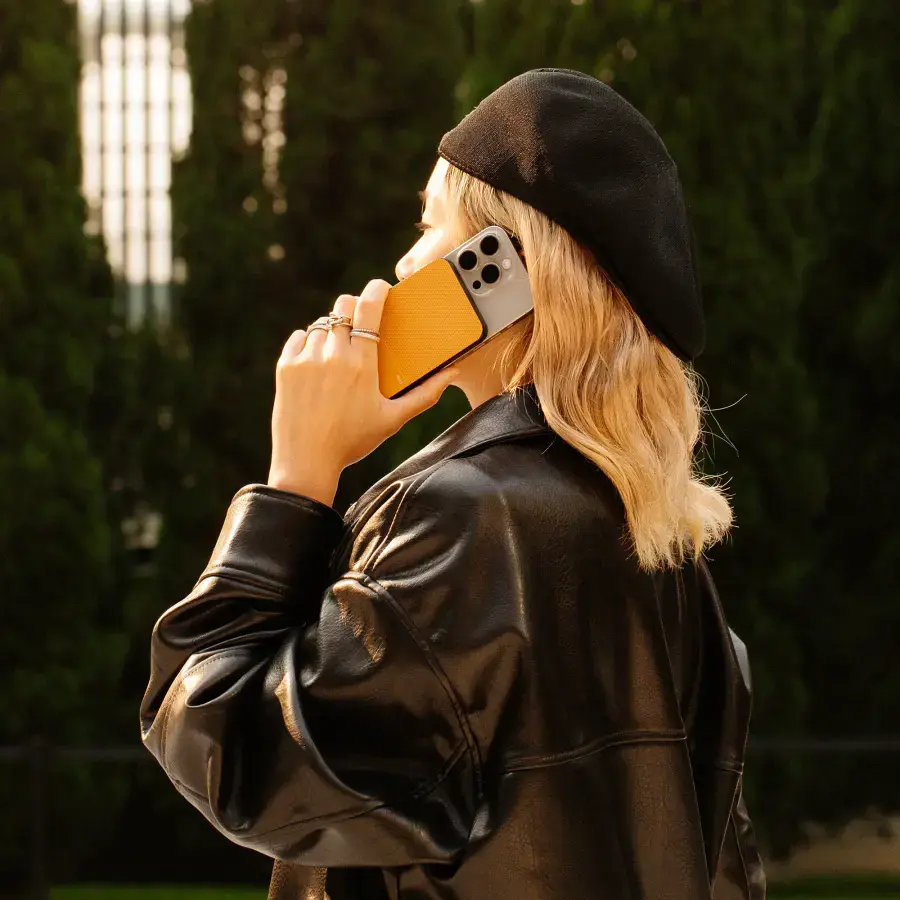 Магнітний павербанк Native Union (Re) Classic Magnetic Power Bank Qi2 5000mAh - Black (PB-5KMS-BLK-Q2)