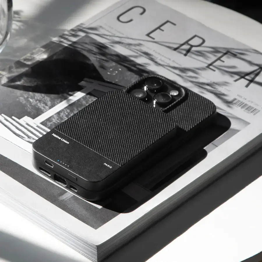 Магнітний павербанк Native Union (Re) Classic Magnetic Power Bank Qi2 5000mAh - Slate Green (PB-5KMS-GRN-Q2)