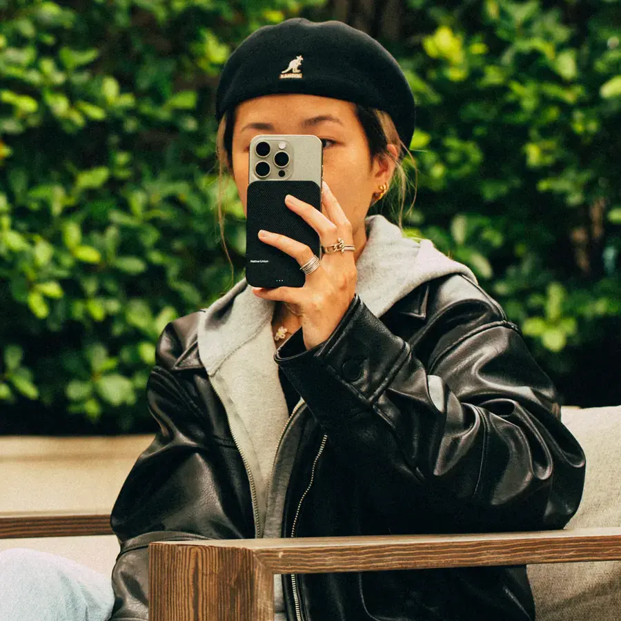 Магнітний павербанк з MagSafe Native Union (Re) Classic Magnetic Power Bank 5000mAh - Slate Green (PB-5KMS-GRN)