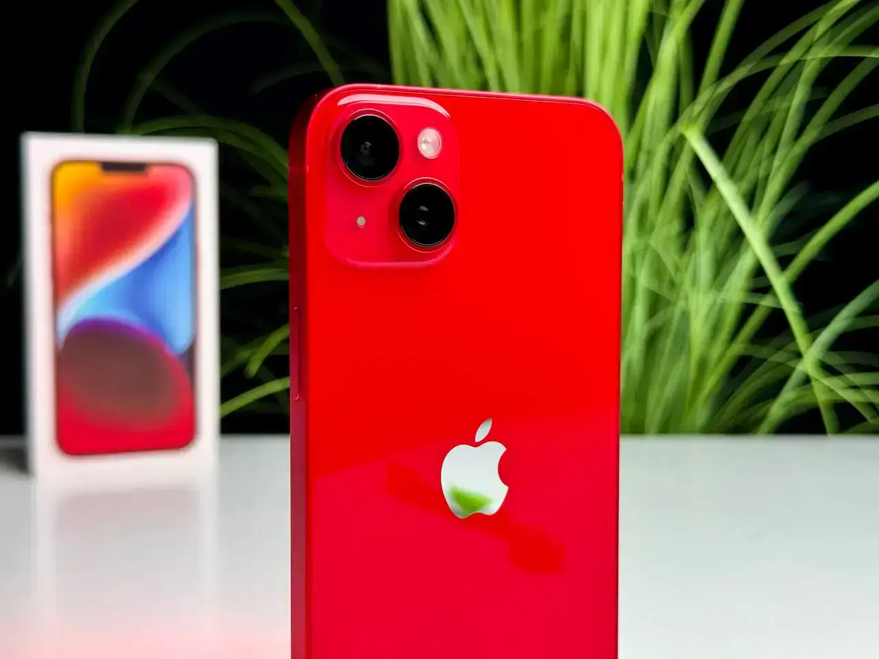 ВЖИВАНИЙ Apple iPhone 14 Plus 128GB (PRODUCT)RED (MQ513) - Стан: гарний | Акумулятор: 90% | Комплект: повний | Гарантія: 1 міс.