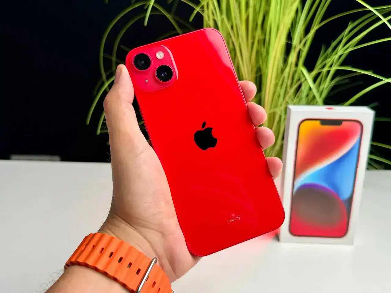 ВЖИВАНИЙ Apple iPhone 14 Plus 128GB (PRODUCT)RED (MQ513) - Стан: гарний | Акумулятор: 90% | Комплект: повний | Гарантія: 1 міс.