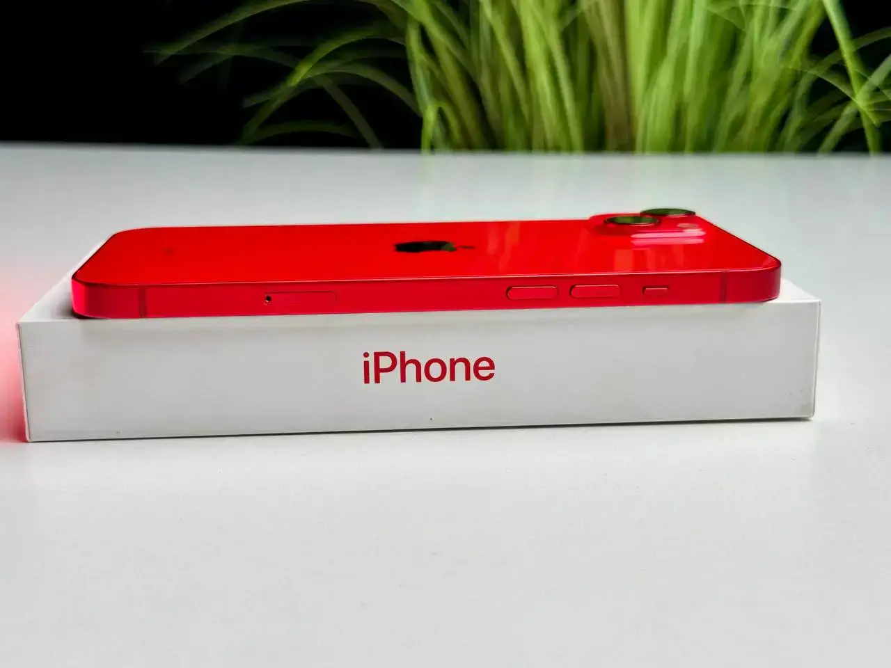 ВЖИВАНИЙ Apple iPhone 14 Plus 128GB (PRODUCT)RED (MQ513) - Стан: гарний | Акумулятор: 90% | Комплект: повний | Гарантія: 1 міс.