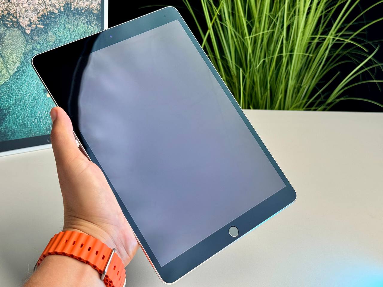 ВЖИВАНИЙ iPad Pro 10.5 Wi-Fi 64GB Space Grey (MQDT2) - Стан: гарний | Комплект: повний | Гарантія: 1 міс.