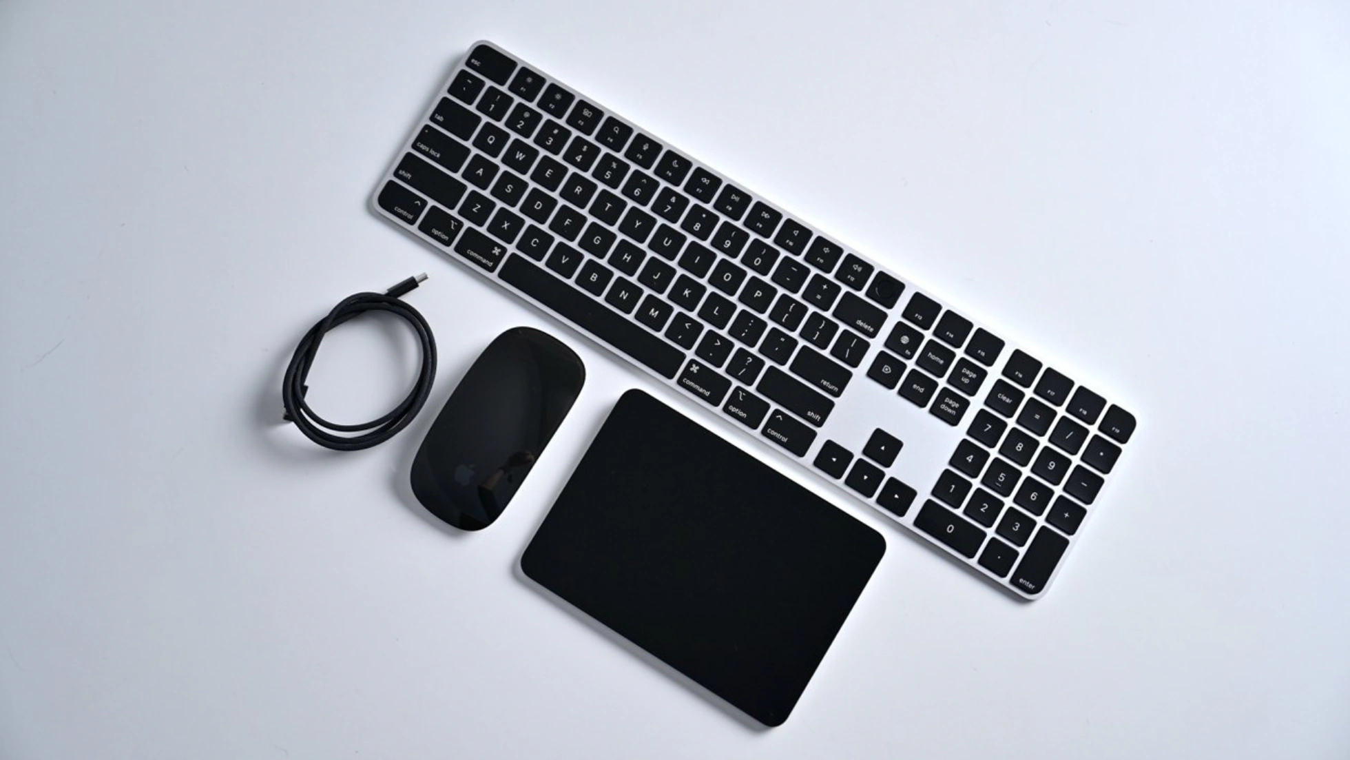 Apple випустить Magic Mouse, Magic Keyboard та Magic Trackpad з USB-C: що відомо?