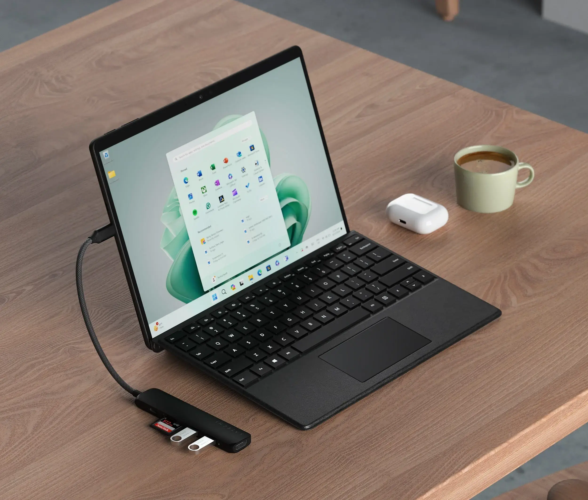 Багатопортовий адаптер Satechi 6-in-1 USB-C Slim Multiport Adapter - Black (ST-P6SK)