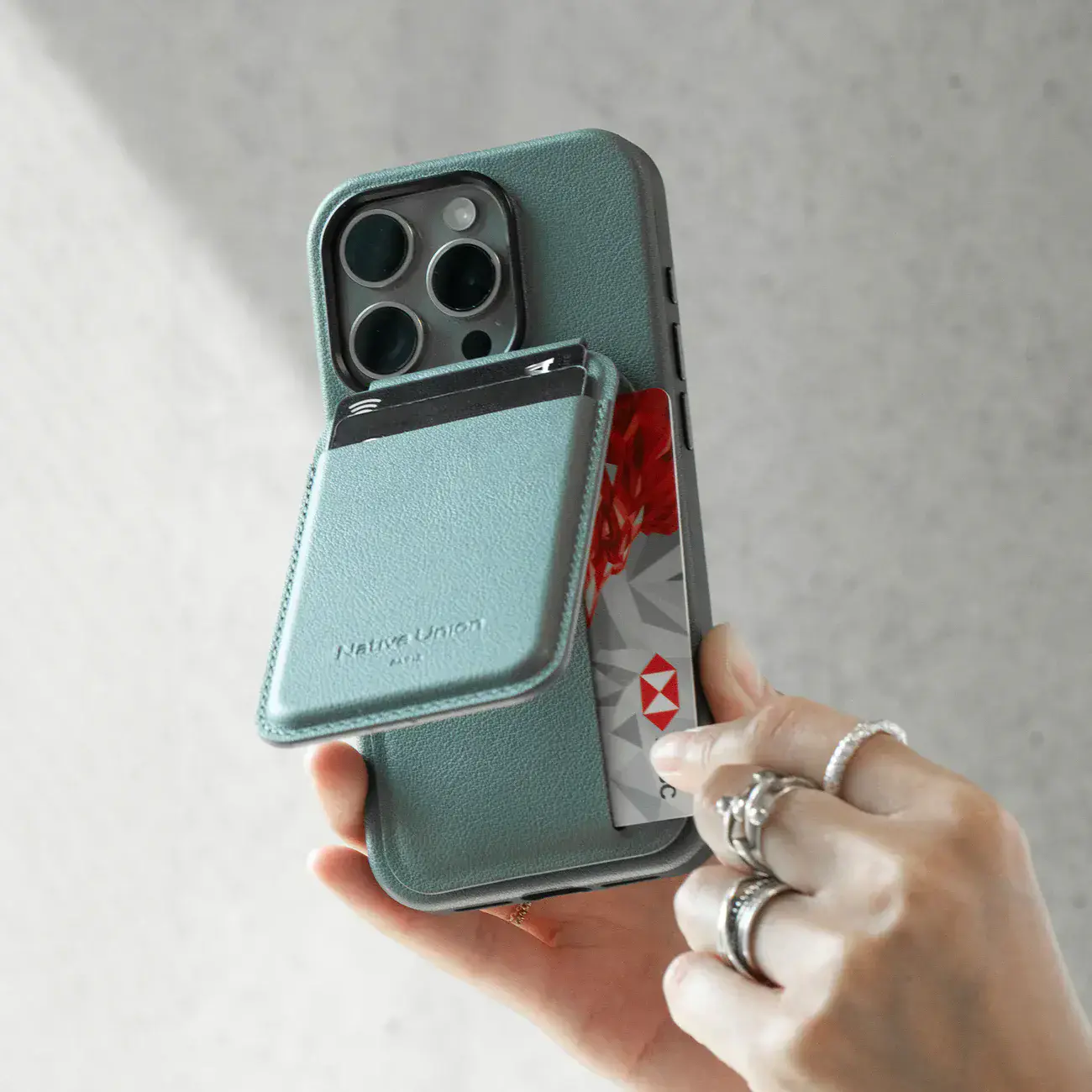 Чехол Native Union Active Case для iPhone 16 - Slate Green (ACTCSE-GRN-NP24)