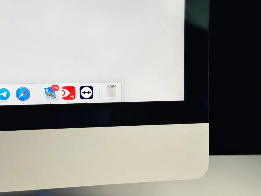 ВЖИВАНИЙ iMac 21.5" i5 3.0/8GB/1TB/Radeon Pro 560X with Retina 4K display 2019 (MRT42) | Стан: гарний | Комплектація: iMac, мишка, клавіатура
