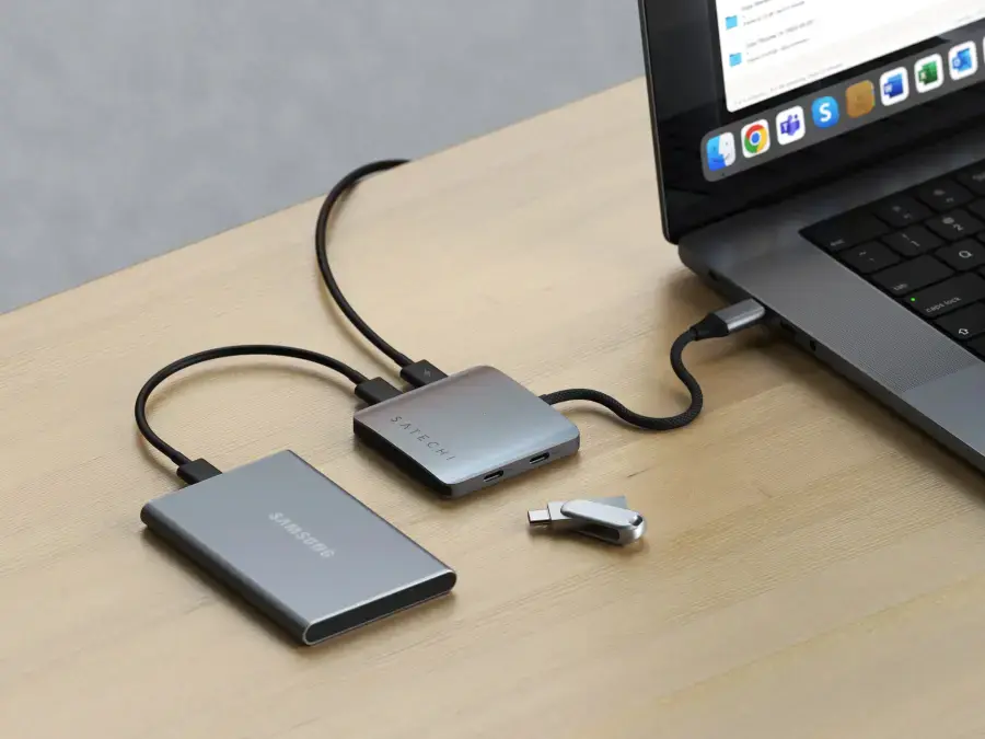 Мультипортовый адаптер Satechi 4-Port USB-C Hub with PD (ST-H4CPDM)