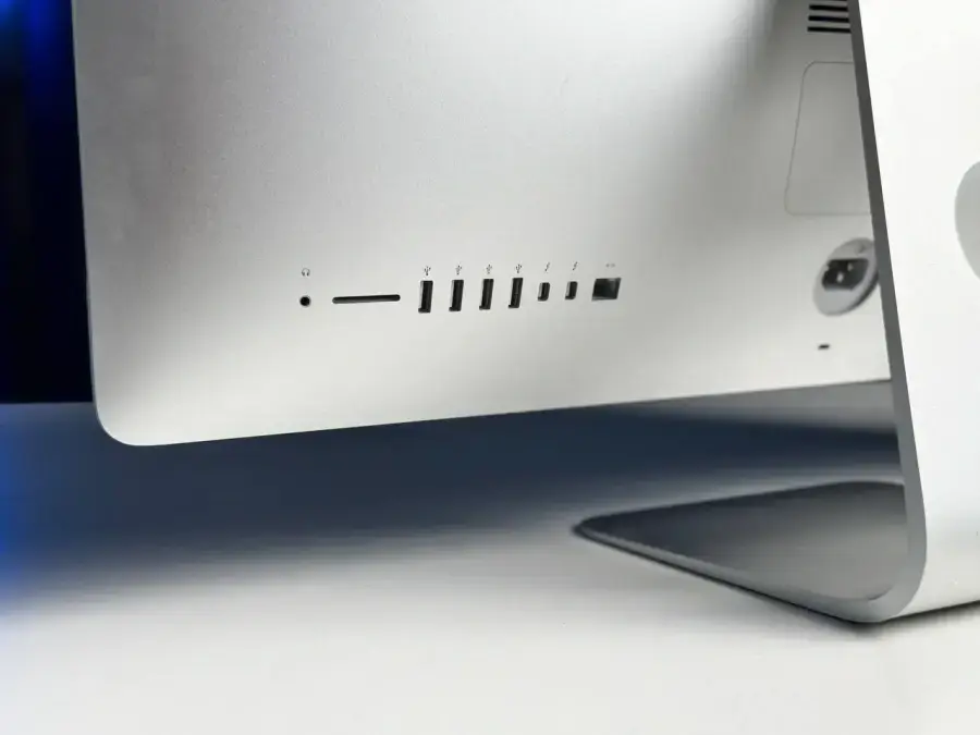 ВЖИВАНИЙ iMac 27" i5 3.3/16GB/2 ТВ Fusion Drive with Retina 5K display 2015 | Стан: гарний | Комплектація: iMac, мишка, клавіатура