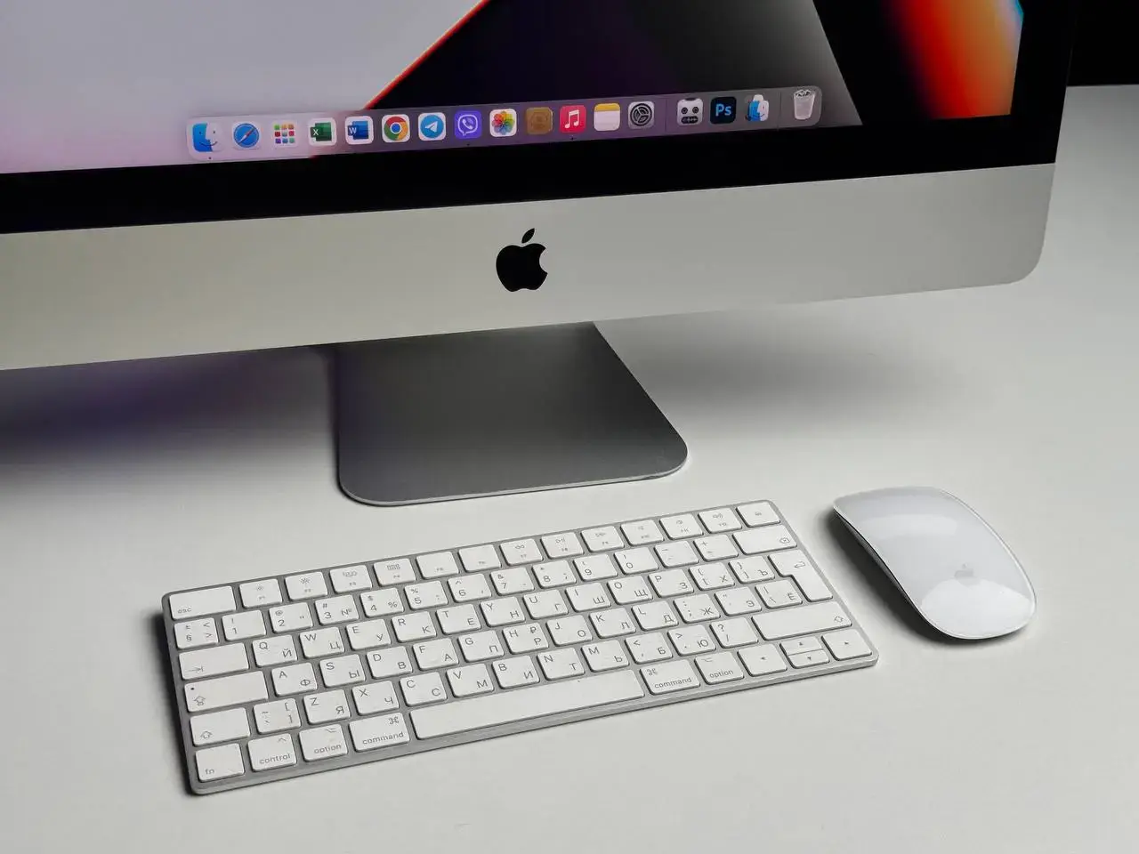 ВЖИВАНИЙ iMac 21.5" Retina 4K i5 3,1/8GB/1TB/Intel Iris Pro Graphics 6200 (MK452) 2015 | Стан: гарний | Комплектація: iMac, мишка, клавіатура