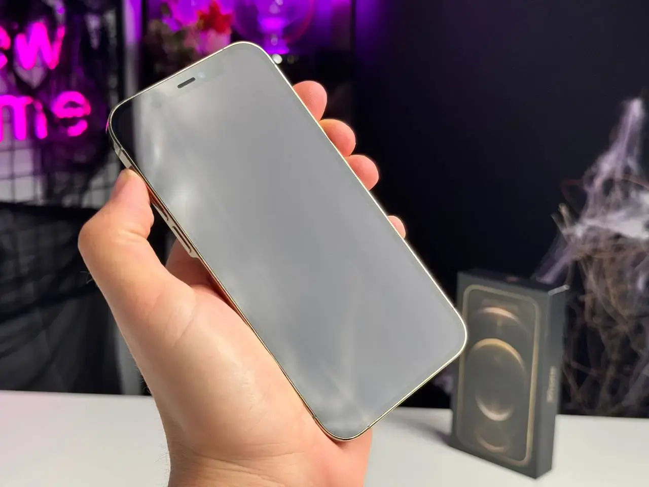 ВЖИВАНИЙ Apple iPhone 12 Pro 128GB Gold (MGLQ3, MGMM3) - Стан: гарний | Акумулятор: 100% | Комплектація: повний | Гарантія: 1 міс.