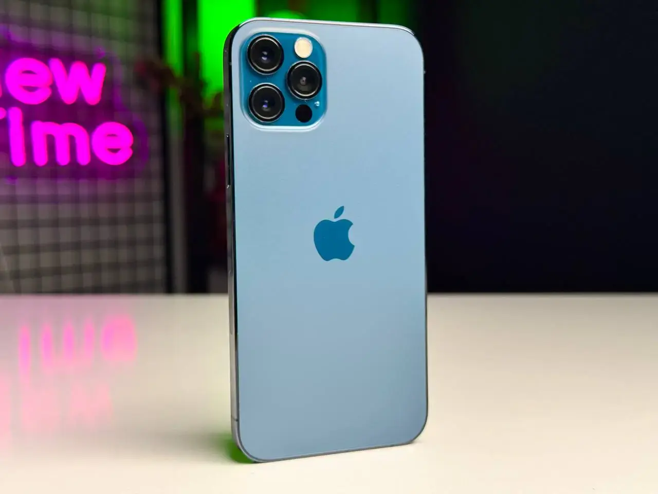 Б/У Apple iPhone 12 Pro 256GB Pacific Blue (MGLW3, MGMT3) - Состояние: хороший | Аккумулятор: 100% | Комплектация: кабель | Гарантія: 1 мес.